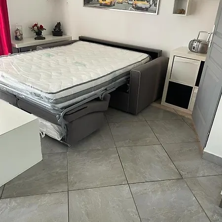 Jolie Maison Avec Jardin Villa *