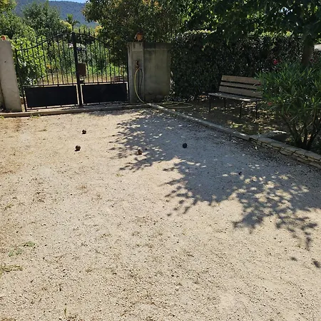 Jolie Maison Avec Jardin *